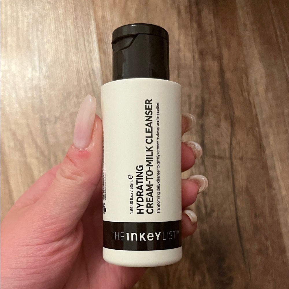 The Inkey List Cream-to-Milk Cleanser - Black and White